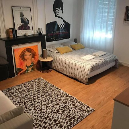 Le Platgousset Lägenhet Granville Exteriör bild